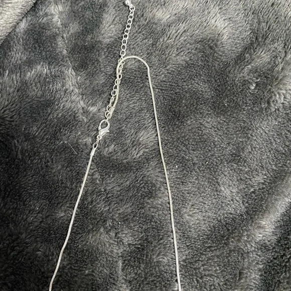 Necklace - Picture 2 of 3